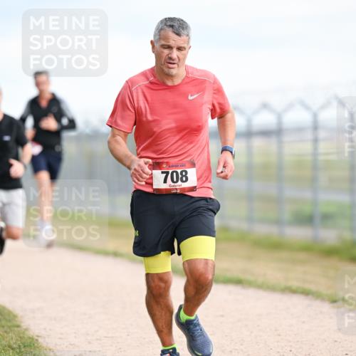 14.09.2025 - Airport Race Dr. Thomas Lammeyer http://msf.ph/oto/8865993 14.09.2025 12:06:32 Laufen 708 meine-sportfotos.de
