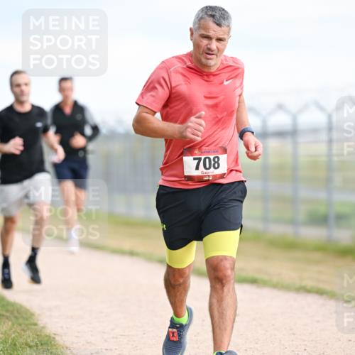 14.09.2025 - Airport Race Dr. Thomas Lammeyer http://msf.ph/oto/8865996 14.09.2025 12:06:32 Laufen 708 meine-sportfotos.de