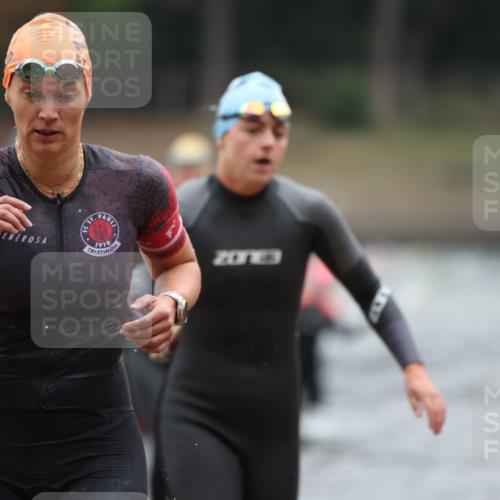14.09.2025 - Stadtparktriathlon Michael Strokosch http://msf.ph/oto/8866004 14.09.2025 09:13:10 Schwimmen 454, 471, 472, 479, 481, 493, 502 meine-sportfotos.de
