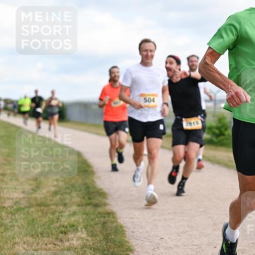 14.09.2025 - Airport Race Dr. Thomas Lammeyer http://msf.ph/oto/8866080 14.09.2025 12:06:39 Laufen 504, 2015, 386, 8 meine-sportfotos.de
