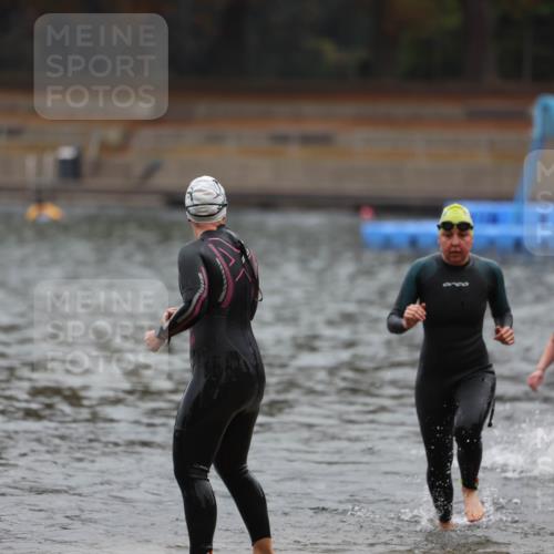 14.09.2025 - Stadtparktriathlon Michael Strokosch http://msf.ph/oto/8866082 14.09.2025 09:13:44 Schwimmen 438, 439, 443, 455, 464, 482, 485, 492, 497, 499 meine-sportfotos.de