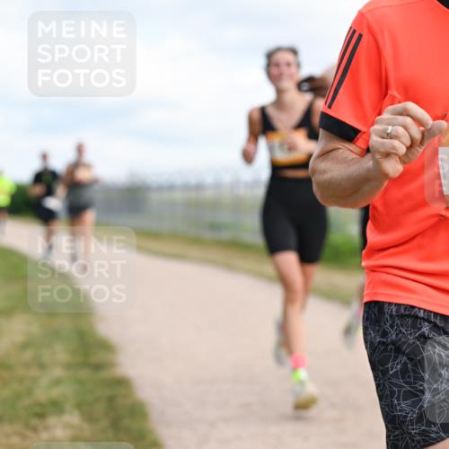 14.09.2025 - Airport Race Dr. Thomas Lammeyer http://msf.ph/oto/8866119 14.09.2025 12:06:42 Laufen 42, 503 meine-sportfotos.de