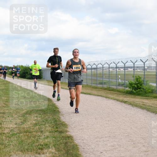 14.09.2025 - Airport Race Dr. Thomas Lammeyer http://msf.ph/oto/8866131 14.09.2025 12:06:43 Laufen 1892 meine-sportfotos.de