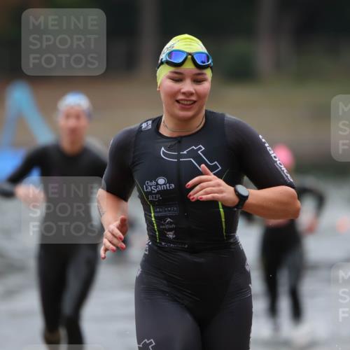 14.09.2025 - Stadtparktriathlon Michael Strokosch http://msf.ph/oto/8866163 14.09.2025 09:14:17 Schwimmen 469, 486, 495, 500, 506 meine-sportfotos.de