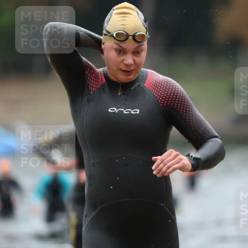 14.09.2025 - Stadtparktriathlon Michael Strokosch http://msf.ph/oto/8866183 14.09.2025 09:14:22 Schwimmen 469, 500, 506 meine-sportfotos.de