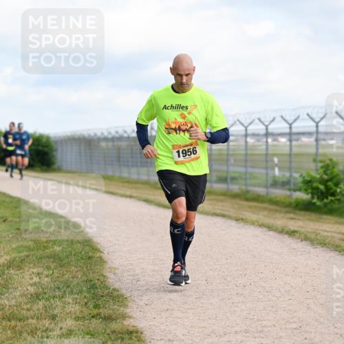 14.09.2025 - Airport Race Dr. Thomas Lammeyer http://msf.ph/oto/8866193 14.09.2025 12:06:49 Laufen 1956 meine-sportfotos.de