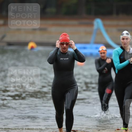 14.09.2025 - Stadtparktriathlon Michael Strokosch http://msf.ph/oto/8866204 14.09.2025 09:14:31 Schwimmen 445, 448, 450, 458, 477 meine-sportfotos.de