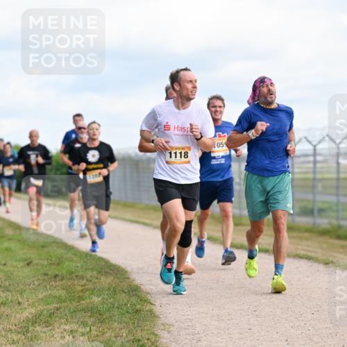 14.09.2025 - Airport Race Dr. Thomas Lammeyer http://msf.ph/oto/8866315 14.09.2025 12:07:03 Laufen 059, 1392, 1118 meine-sportfotos.de