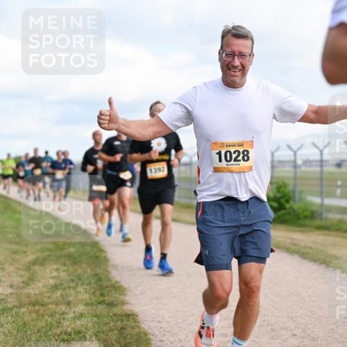 14.09.2025 - Airport Race Dr. Thomas Lammeyer http://msf.ph/oto/8866380 14.09.2025 12:07:07 Laufen 1392, 1028 meine-sportfotos.de