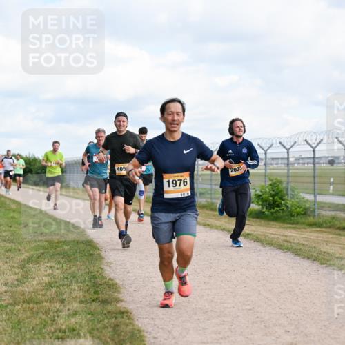 14.09.2025 - Airport Race Dr. Thomas Lammeyer http://msf.ph/oto/8866460 14.09.2025 12:07:13 Laufen 405, 1976, 1976, 203 meine-sportfotos.de