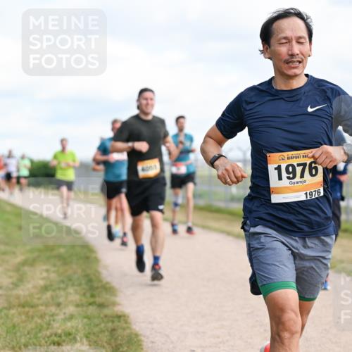14.09.2025 - Airport Race Dr. Thomas Lammeyer http://msf.ph/oto/8866482 14.09.2025 12:07:14 Laufen 1976, 1976 meine-sportfotos.de