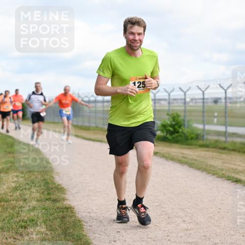 14.09.2025 - Airport Race Dr. Thomas Lammeyer http://msf.ph/oto/8866568 14.09.2025 12:07:19 Laufen 125 meine-sportfotos.de