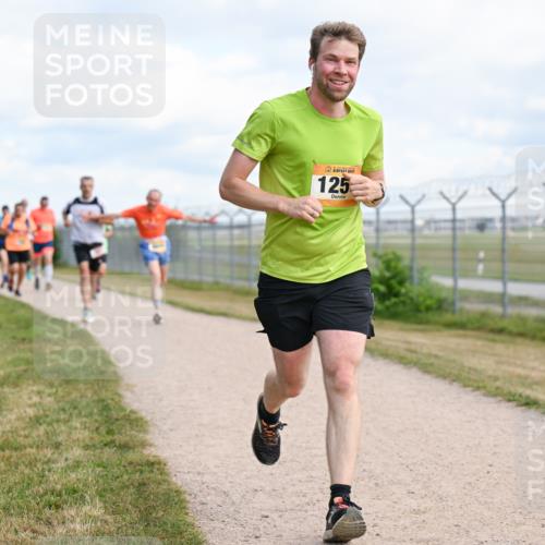 14.09.2025 - Airport Race Dr. Thomas Lammeyer http://msf.ph/oto/8866570 14.09.2025 12:07:19 Laufen 125 meine-sportfotos.de