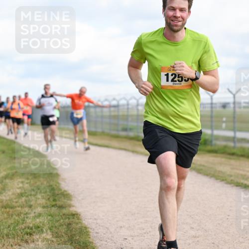 14.09.2025 - Airport Race Dr. Thomas Lammeyer http://msf.ph/oto/8866575 14.09.2025 12:07:19 Laufen 1255 meine-sportfotos.de
