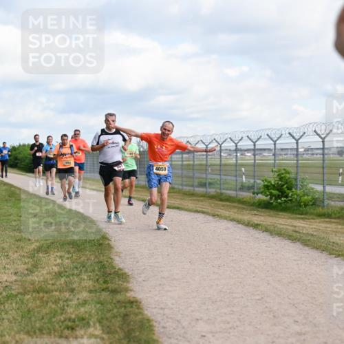 14.09.2025 - Airport Race Dr. Thomas Lammeyer http://msf.ph/oto/8866580 14.09.2025 12:07:20 Laufen 1050, 1169, 4050 meine-sportfotos.de
