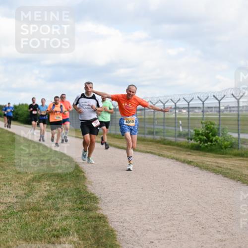14.09.2025 - Airport Race Dr. Thomas Lammeyer http://msf.ph/oto/8866585 14.09.2025 12:07:20 Laufen 257, 4050 meine-sportfotos.de