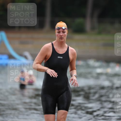 14.09.2025 - Stadtparktriathlon Michael Strokosch http://msf.ph/oto/8866587 14.09.2025 09:45:28 Schwimmen 537 meine-sportfotos.de