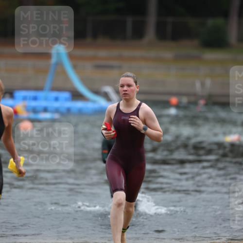 14.09.2025 - Stadtparktriathlon Michael Strokosch http://msf.ph/oto/8866634 14.09.2025 09:45:49 Schwimmen 528, 533, 545, 593, 604 meine-sportfotos.de