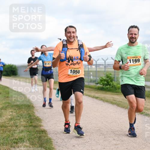 14.09.2025 - Airport Race Dr. Thomas Lammeyer http://msf.ph/oto/8866672 14.09.2025 12:07:25 Laufen 4143, 1050, 1169 meine-sportfotos.de