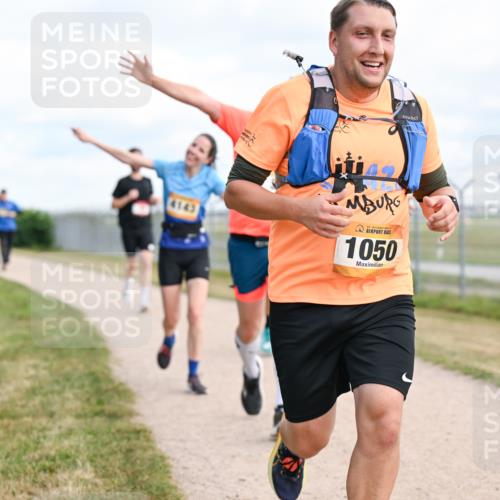 14.09.2025 - Airport Race Dr. Thomas Lammeyer http://msf.ph/oto/8866685 14.09.2025 12:07:26 Laufen 1050 meine-sportfotos.de