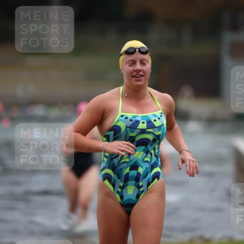 14.09.2025 - Stadtparktriathlon Michael Strokosch http://msf.ph/oto/8866697 14.09.2025 09:46:26 Schwimmen 511, 594, 596, 620 meine-sportfotos.de