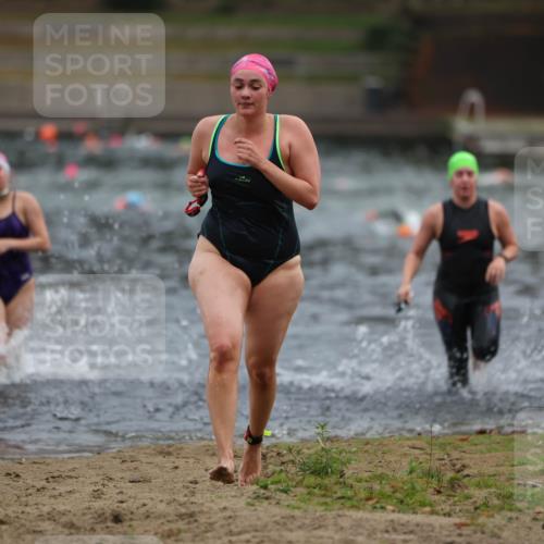 14.09.2025 - Stadtparktriathlon Michael Strokosch http://msf.ph/oto/8866706 14.09.2025 09:46:28 Schwimmen 511, 594, 596, 620 meine-sportfotos.de