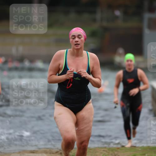 14.09.2025 - Stadtparktriathlon Michael Strokosch http://msf.ph/oto/8866713 14.09.2025 09:46:30 Schwimmen 511, 594, 596, 620 meine-sportfotos.de