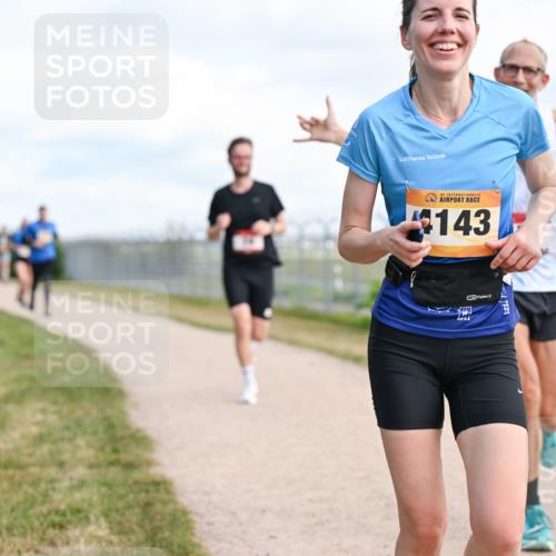 14.09.2025 - Airport Race Dr. Thomas Lammeyer http://msf.ph/oto/8866715 14.09.2025 12:07:28 Laufen 42, 143 meine-sportfotos.de