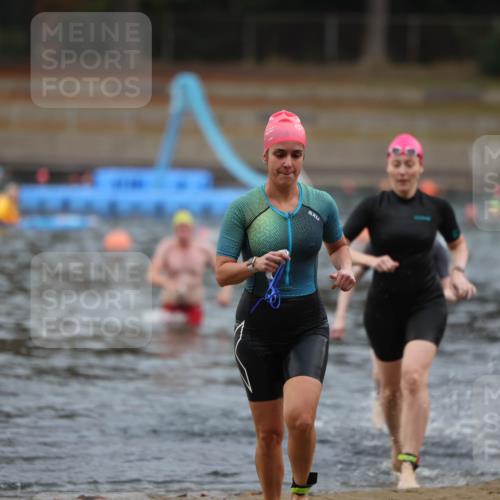 14.09.2025 - Stadtparktriathlon Michael Strokosch http://msf.ph/oto/8866812 14.09.2025 09:47:27 Schwimmen 509, 526, 541 meine-sportfotos.de