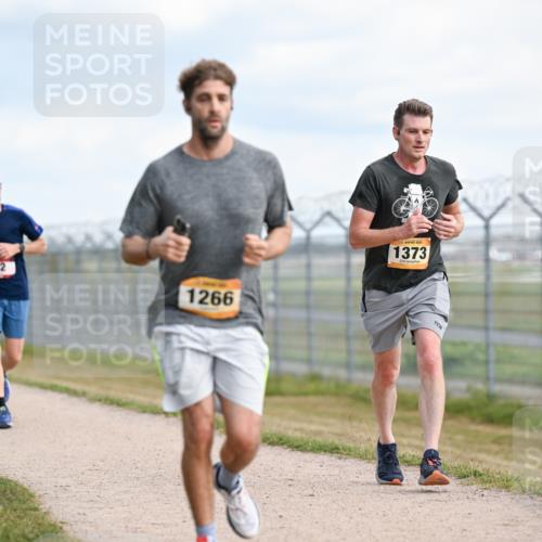 14.09.2025 - Airport Race Dr. Thomas Lammeyer http://msf.ph/oto/8866858 14.09.2025 12:07:37 Laufen 62, 1266, 1373 meine-sportfotos.de