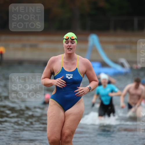 14.09.2025 - Stadtparktriathlon Michael Strokosch http://msf.ph/oto/8866886 14.09.2025 09:48:07 Schwimmen 514, 555, 576, 616 meine-sportfotos.de