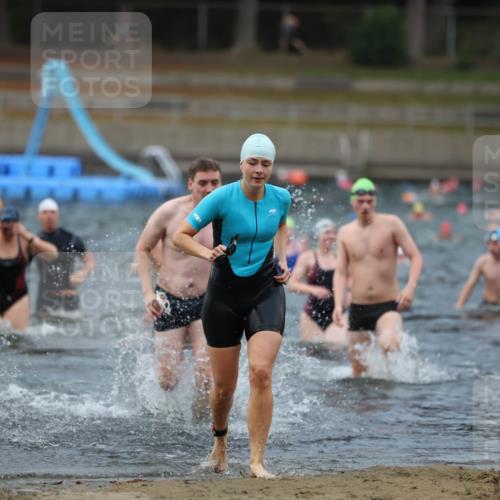 14.09.2025 - Stadtparktriathlon Michael Strokosch http://msf.ph/oto/8866897 14.09.2025 09:48:11 Schwimmen 514, 525, 529, 555, 556, 576, 577, 602, 616, 617 meine-sportfotos.de