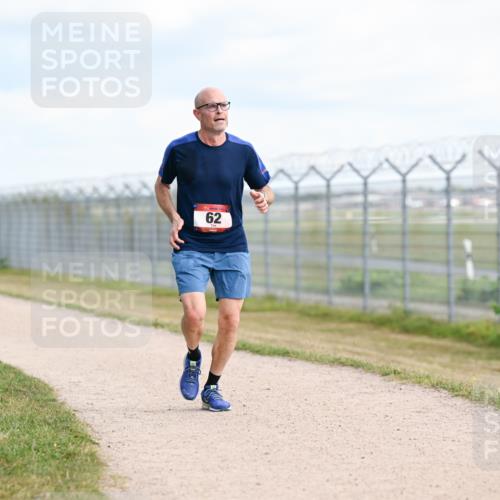 14.09.2025 - Airport Race Dr. Thomas Lammeyer http://msf.ph/oto/8866901 14.09.2025 12:07:40 Laufen 62 meine-sportfotos.de