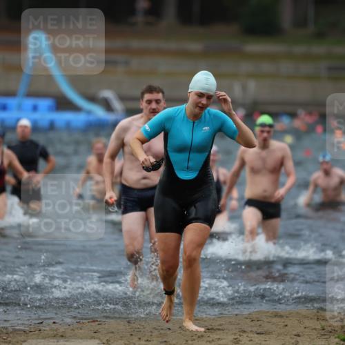 14.09.2025 - Stadtparktriathlon Michael Strokosch http://msf.ph/oto/8866902 14.09.2025 09:48:12 Schwimmen 514, 525, 529, 555, 556, 576, 577, 602, 616, 617 meine-sportfotos.de