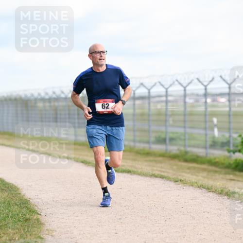 14.09.2025 - Airport Race Dr. Thomas Lammeyer http://msf.ph/oto/8866907 14.09.2025 12:07:41 Laufen 62 meine-sportfotos.de