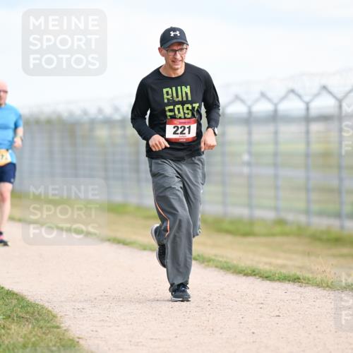 14.09.2025 - Airport Race Dr. Thomas Lammeyer http://msf.ph/oto/8866937 14.09.2025 12:07:44 Laufen 1172, 221 meine-sportfotos.de