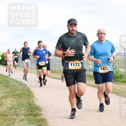 14.09.2025 - Airport Race Dr. Thomas Lammeyer http://msf.ph/oto/8867027 14.09.2025 12:07:50 Laufen 1537, 1172, 1873 meine-sportfotos.de