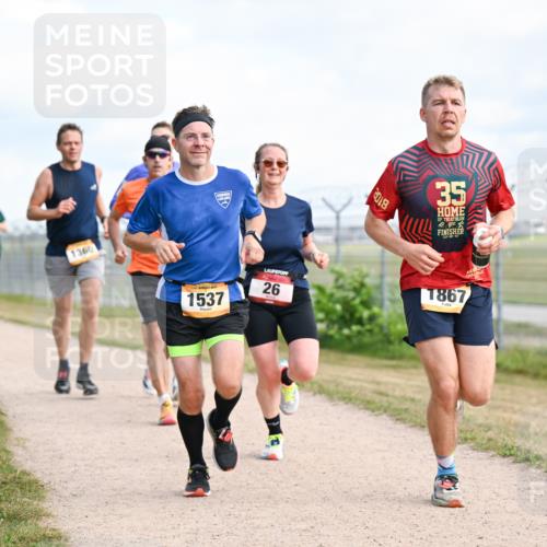 14.09.2025 - Airport Race Dr. Thomas Lammeyer http://msf.ph/oto/8867057 14.09.2025 12:07:52 Laufen 1360, 2018, 35, 1537, 26, 1867 meine-sportfotos.de