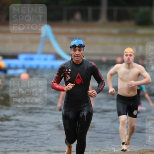 14.09.2025 - Stadtparktriathlon Michael Strokosch http://msf.ph/oto/8867063 14.09.2025 09:49:18 Schwimmen 517, 527, 607 meine-sportfotos.de