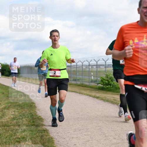 14.09.2025 - Airport Race Dr. Thomas Lammeyer http://msf.ph/oto/8867152 14.09.2025 12:07:58 Laufen 11053, 2 meine-sportfotos.de