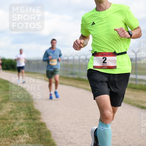 14.09.2025 - Airport Race Dr. Thomas Lammeyer http://msf.ph/oto/8867178 14.09.2025 12:07:59 Laufen 2 meine-sportfotos.de