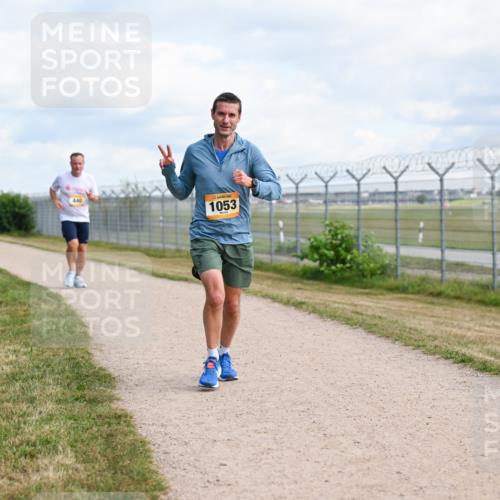 14.09.2025 - Airport Race Dr. Thomas Lammeyer http://msf.ph/oto/8867185 14.09.2025 12:08:00 Laufen 1053 meine-sportfotos.de