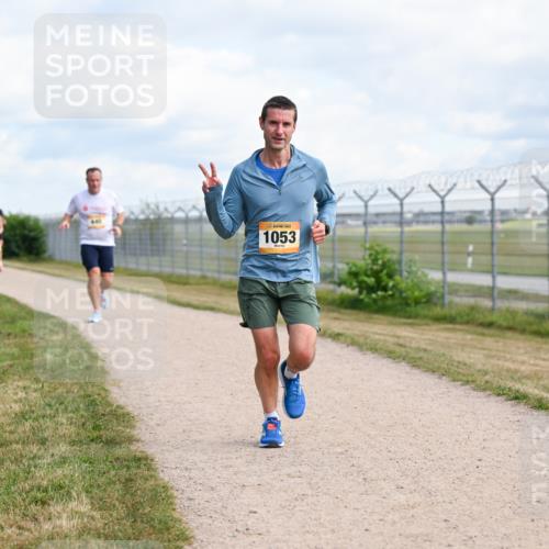 14.09.2025 - Airport Race Dr. Thomas Lammeyer http://msf.ph/oto/8867187 14.09.2025 12:08:00 Laufen 1053 meine-sportfotos.de