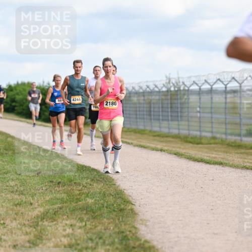 14.09.2025 - Airport Race Dr. Thomas Lammeyer http://msf.ph/oto/8867204 14.09.2025 12:08:04 Laufen 689, 4244, 2180, 164 meine-sportfotos.de
