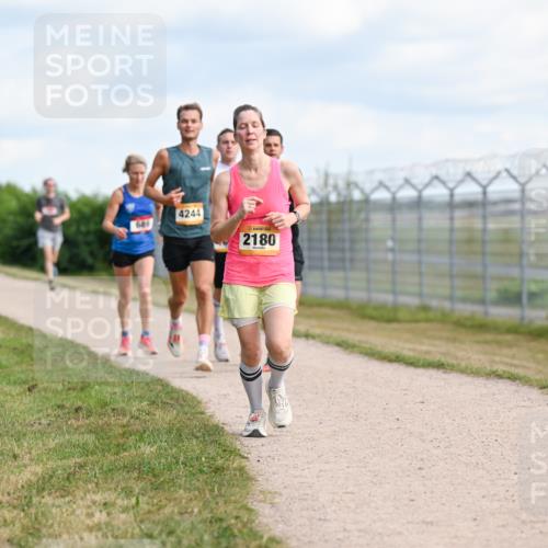 14.09.2025 - Airport Race Dr. Thomas Lammeyer http://msf.ph/oto/8867214 14.09.2025 12:08:05 Laufen 689, 4244, 2180 meine-sportfotos.de