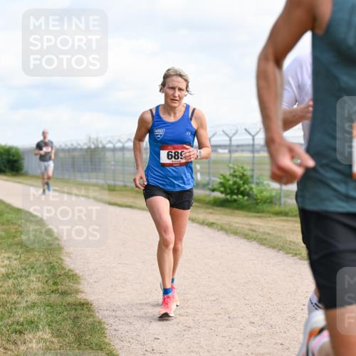 14.09.2025 - Airport Race Dr. Thomas Lammeyer http://msf.ph/oto/8867244 14.09.2025 12:08:11 Laufen 689, 0, 4244 meine-sportfotos.de