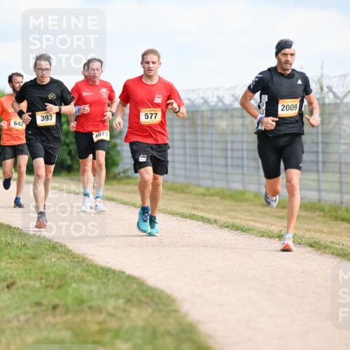 14.09.2025 - Airport Race Dr. Thomas Lammeyer http://msf.ph/oto/8867262 14.09.2025 12:08:19 Laufen 1858, 642, 393, 4073, 2009, 577 meine-sportfotos.de