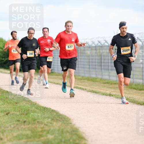 14.09.2025 - Airport Race Dr. Thomas Lammeyer http://msf.ph/oto/8867265 14.09.2025 12:08:20 Laufen 1858, 642, 393, 4073, 577, 2009 meine-sportfotos.de