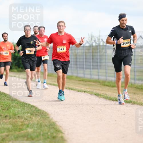 14.09.2025 - Airport Race Dr. Thomas Lammeyer http://msf.ph/oto/8867272 14.09.2025 12:08:20 Laufen 7990, 642, 39, 4073, 577, 2009 meine-sportfotos.de