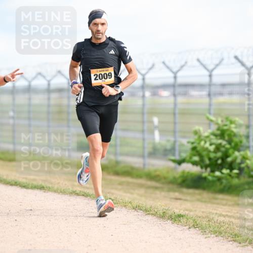 14.09.2025 - Airport Race Dr. Thomas Lammeyer http://msf.ph/oto/8867277 14.09.2025 12:08:22 Laufen 2009, 577 meine-sportfotos.de